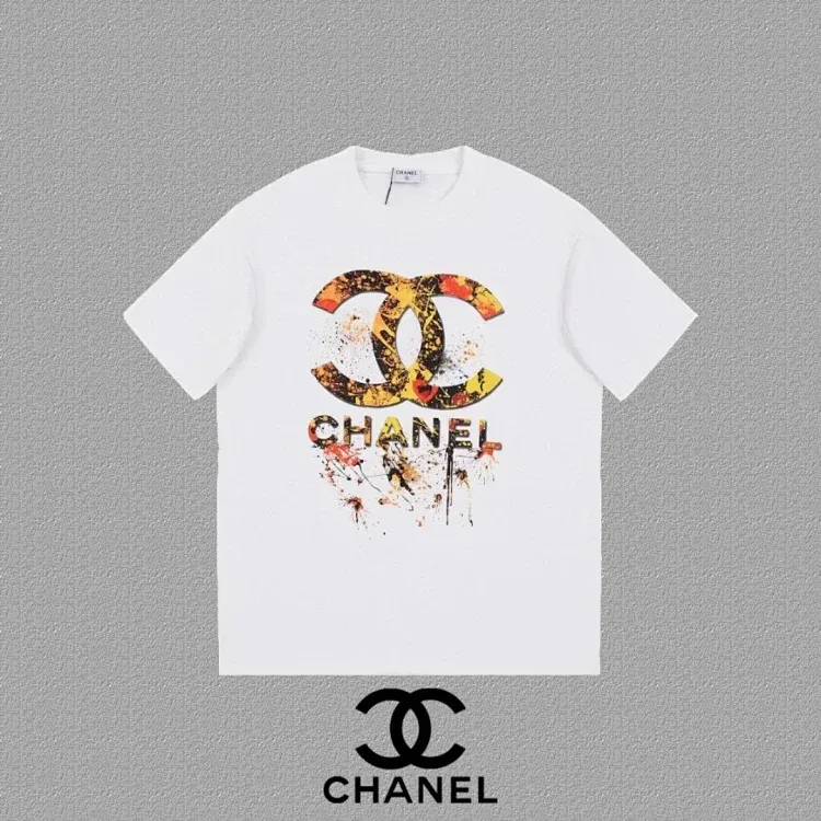 Chanel minimalist short sleeves — T-Shirts find
