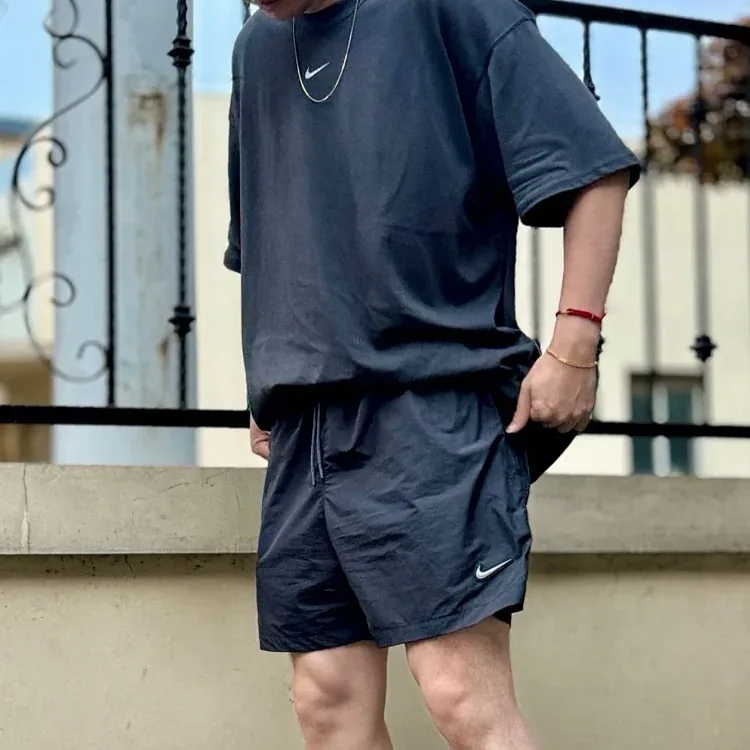 Nike shorts — T-Shirts find
