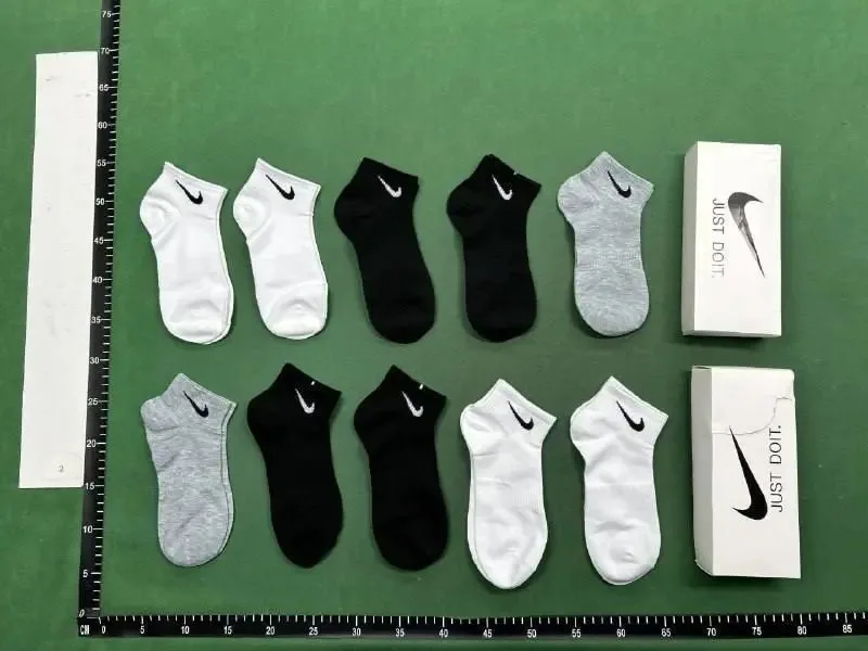 Nike Everyday Lightweight No-Show Socks [20 styles] — Accessories find