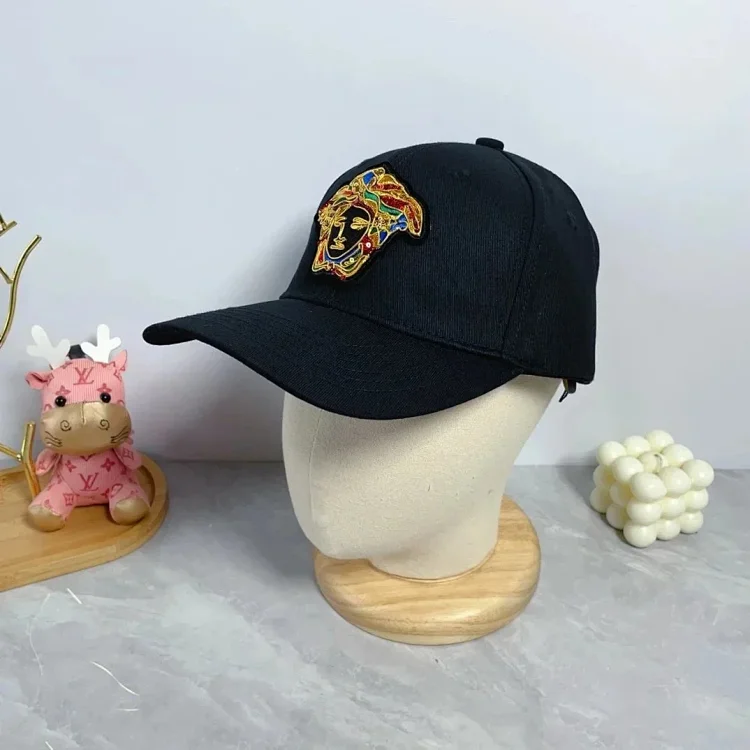 Versace cap — Headwear reference photo