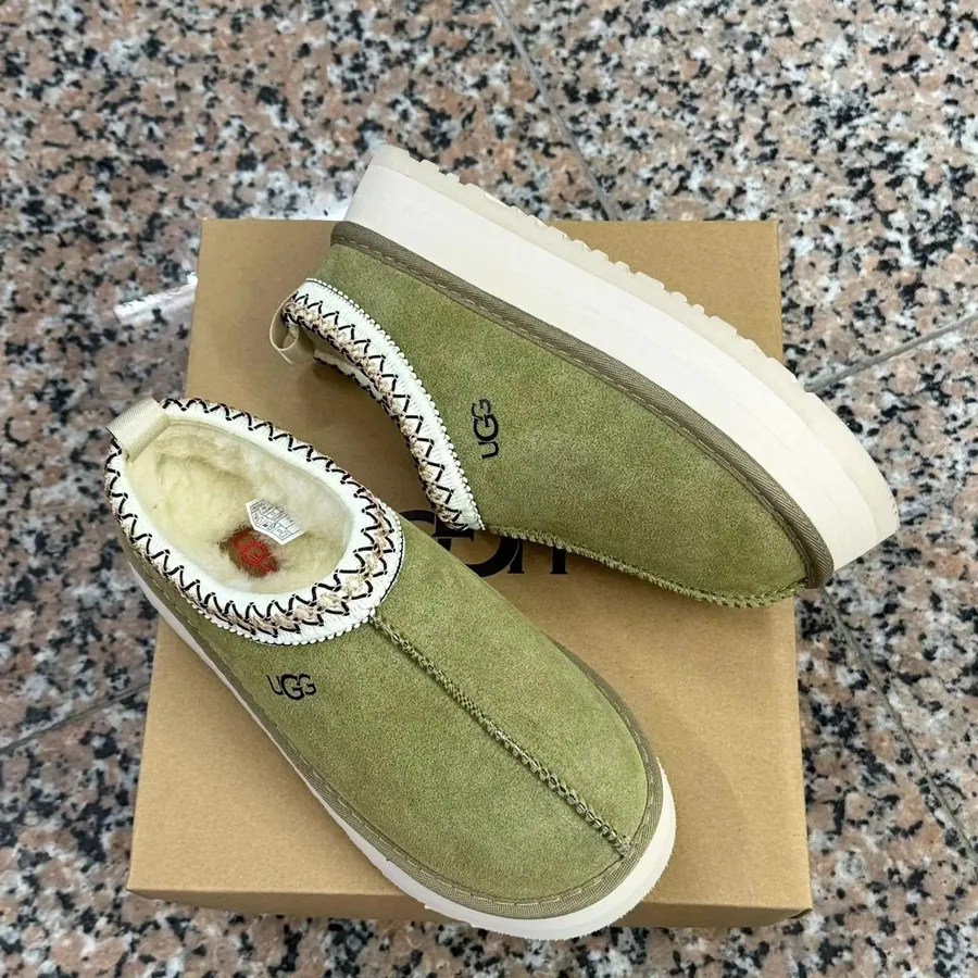UGG Classic Slipper [7 styles] — Shoes find