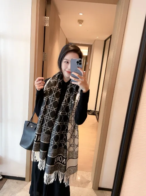 Dior Oblique Scarf [9 styles] — Accessories find